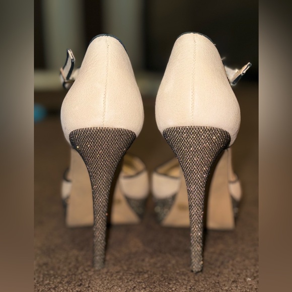 Used Jessica Simpson platforms - Picture 3 of 8